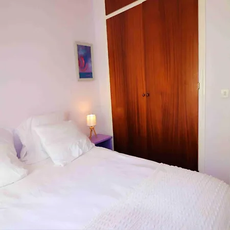 Apartment Spacious With Barbecue *