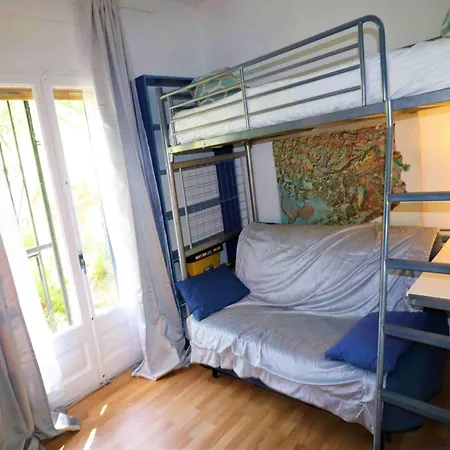 Spacious With Barbecue *